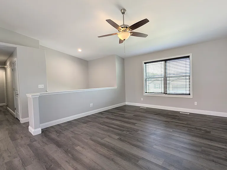 1117 Baseball Dr — Photo 18