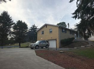 124 Old Clairton Rd, Clairton, PA 15025