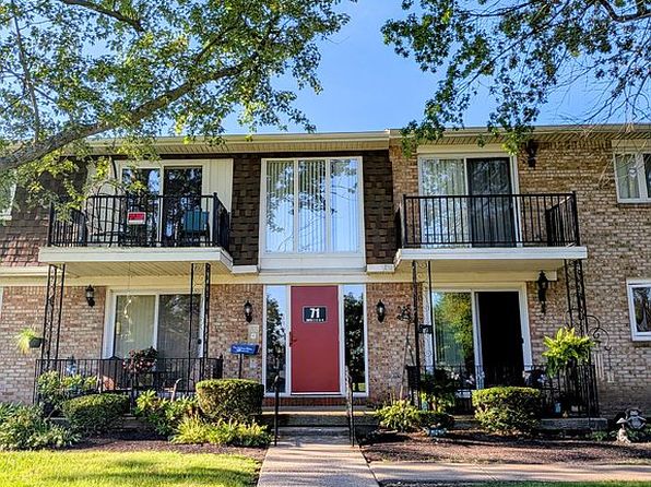 71 Georgian Ln APT 5