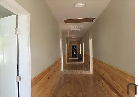 6 bed, 1980 sqft, $1,200 — Photo 4