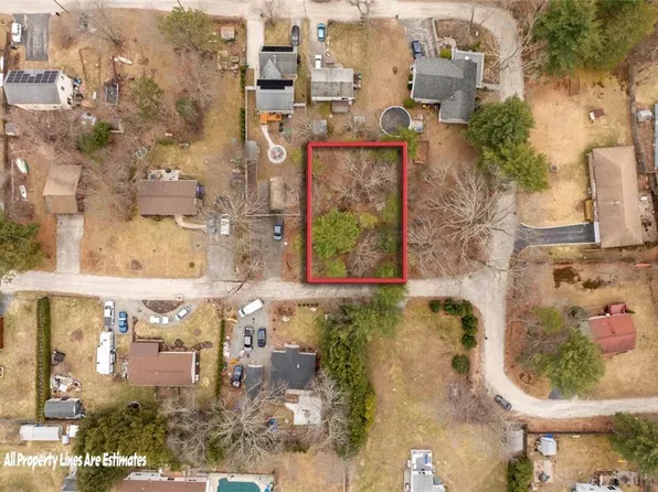 0 Pine Knoll Dr, Hope, RI 02831