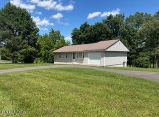 2721 Lantana Rd, Crossville, TN 38572