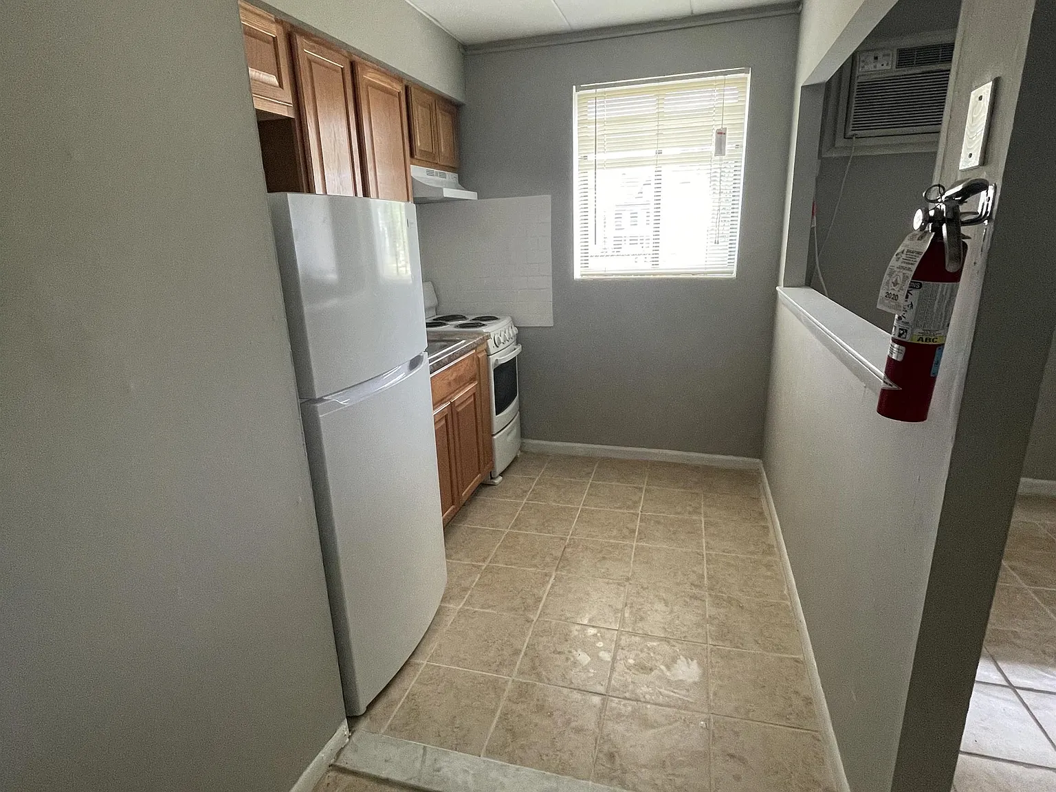 416 South 4th Street - A4 — Photo 4