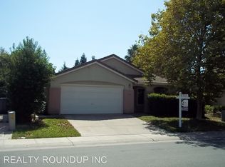 8128 Village Brook Way, Elk Grove, CA 95758