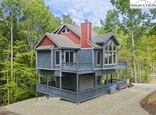 346 Seasons Dr, Vilas, NC 28692