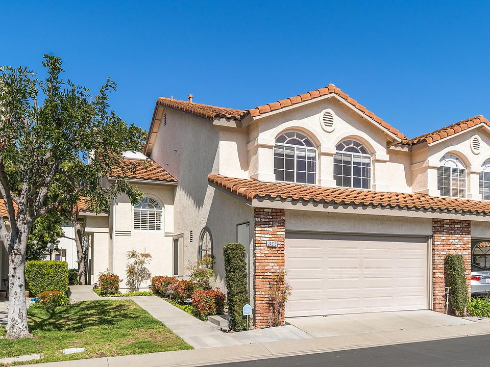1st image of 24315 Carlton Ct