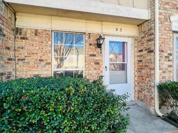 613 Carriagehouse Ln APT 5, Garland, TX 75040