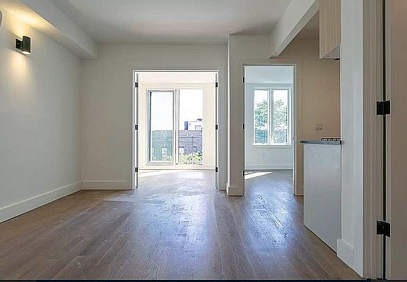3rd image of 319 19th St #5M