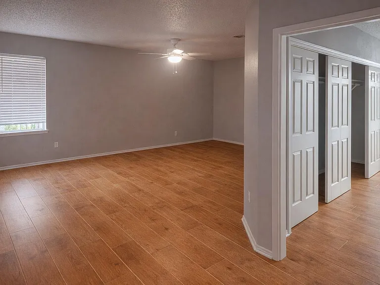 12239 Kleinmeadow Dr — Photo 6