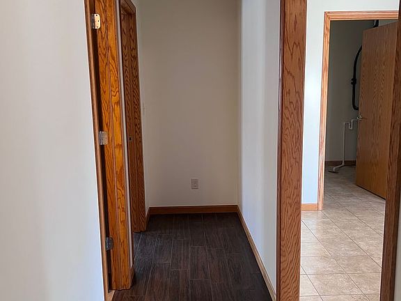 4th image of 2910-2920 Bankers Way #2911