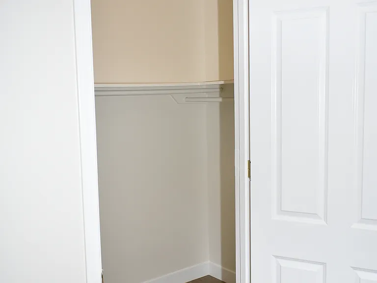 4751 Haskell Ave — Photo 16