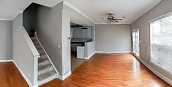 4th image of 801 Oyster Ct