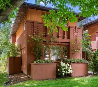 2105 N 33rd St, Boise, ID, 83703
