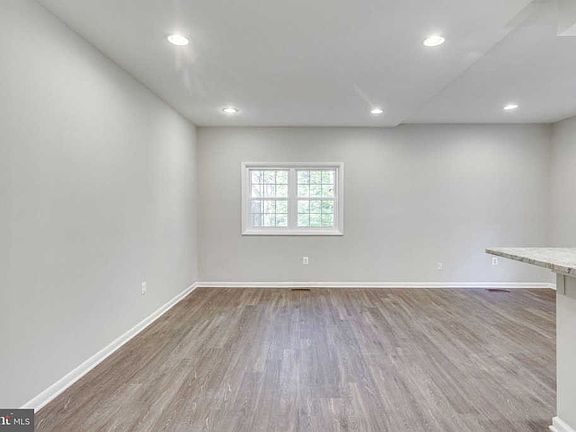 5th image of 6368 Eighth Cir