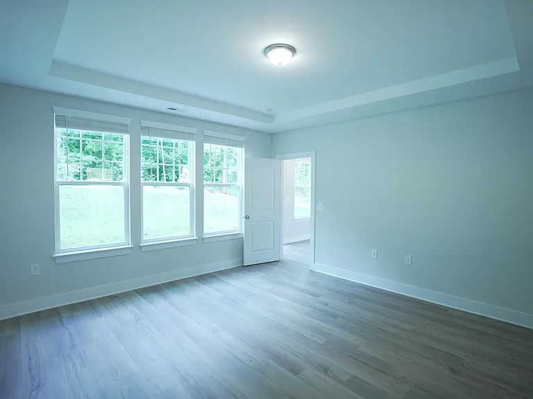 919 Hillman Ln — Photo 15