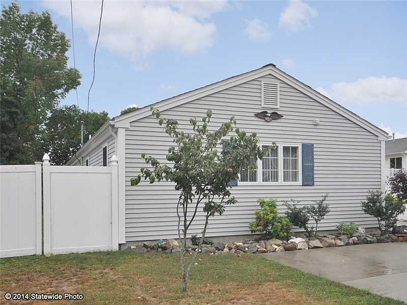 1st image of 124 Roger Williams Ave