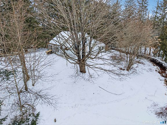 3rd image of 59 Long Society Road