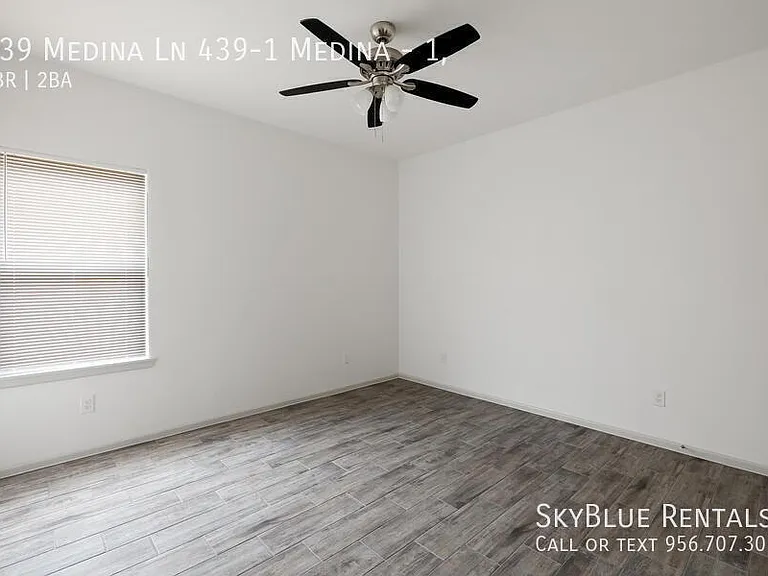 439 Medina Ln #1 — Photo 4