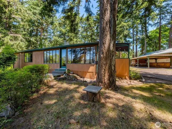 16757 Chilberg Avenue, La Conner, WA 98257