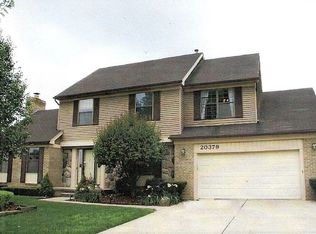 20379 Pollyanna Dr, Livonia, MI 48152
