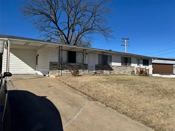 6711 Howdershell Rd, Hazelwood, MO 63042
