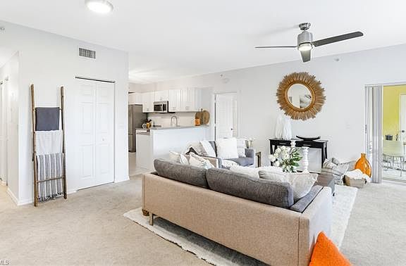 5th image of 6490 Aragon Way APT 202