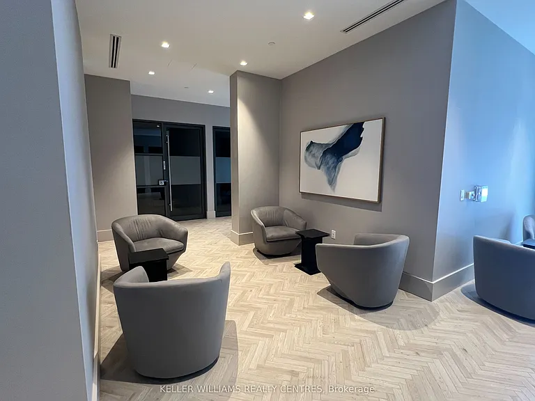 2545 Simcoe St N #2514 — Photo 18