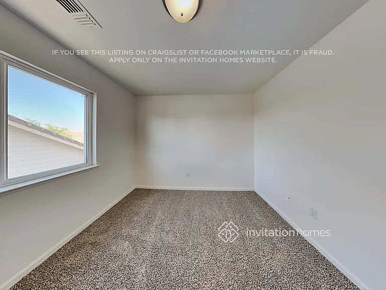5569 Roaring Rapids Way — Photo 13