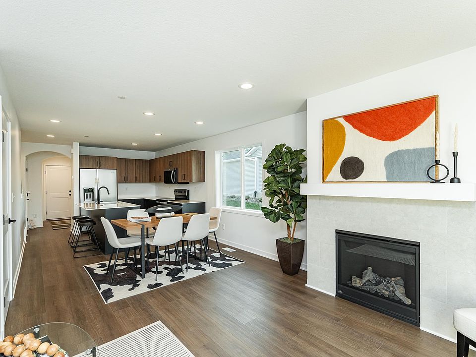 1st image of 1085 Century Village Ln NE