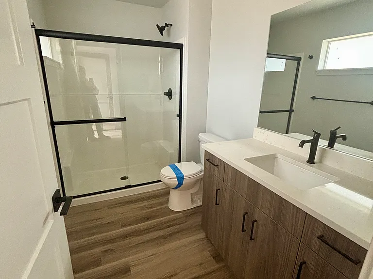 1302 NW Knoxville Blvd #501 — Photo 8