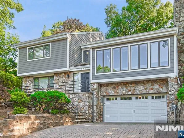 570 Grandview Terrace, Leonia, NJ 07605