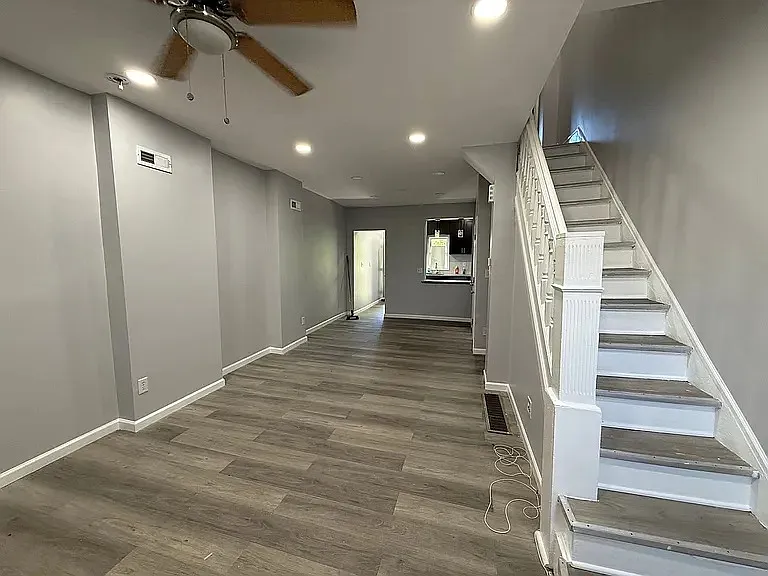 3 bed, $1,900 — Photo 4