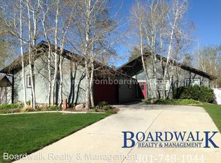 10170 S Kalinda Dr, Sandy, UT 84092