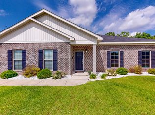 486 Magnolia Ln, Newton, AL 36352