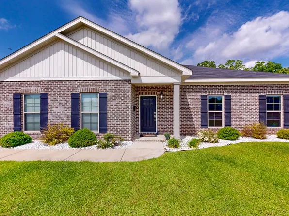 486 Magnolia Ln, Newton, AL 36352