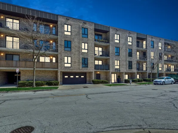 724 12th St APT 105, Wilmette, IL 60091