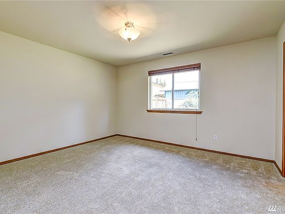 5th image of 6601 101st Pl NE