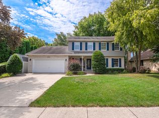 1104 Oxford Ln, Shorewood, IL