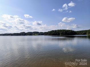 3076 Capitol Peak Smt, Connelly Springs, NC 28612