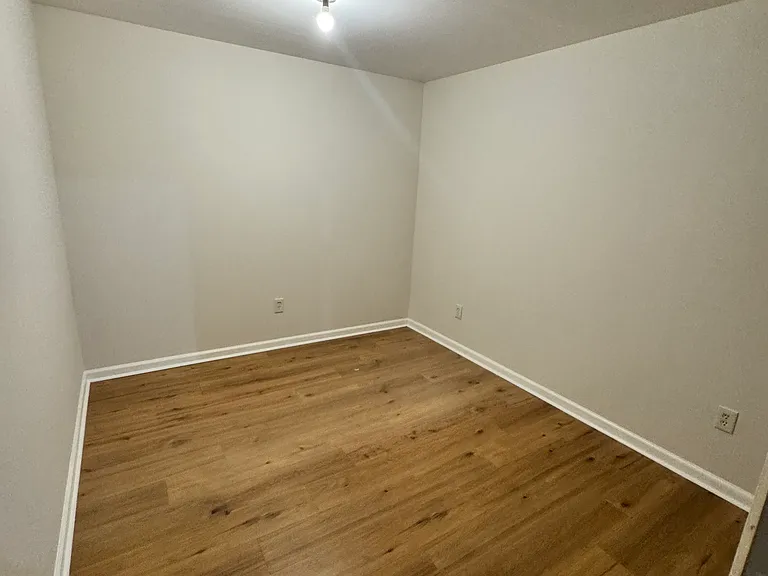39 Royal Oaks Ln — Photo 16