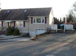 23 Mountain Rd, Rockaway Boro, NJ 07866