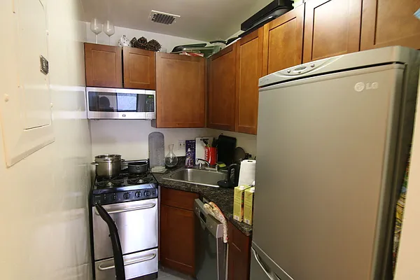 Rented by Guidance Realty Corp. | media 13