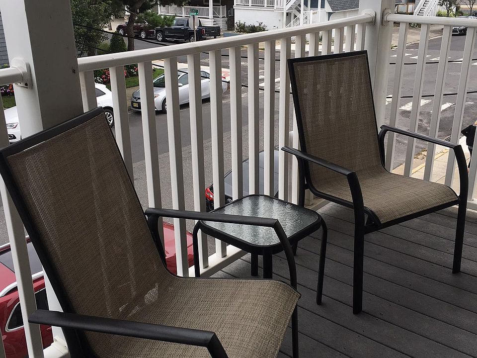 Beautiful & Relaxing Views Of Ocean City From The Porch