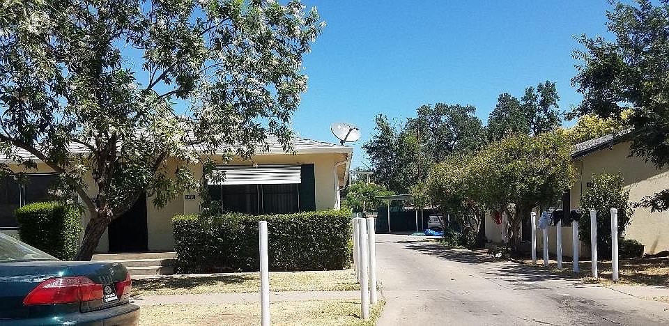 1st image of 407 E Garland Ave
