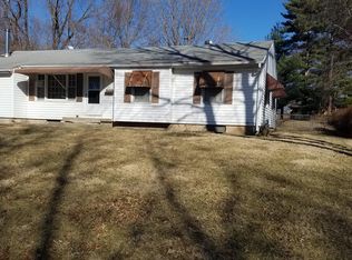10317 Palmer Ave, Kansas City, MO 64134