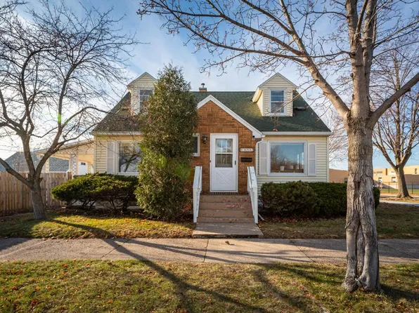 1602 21st STREET SOUTH South, La Crosse, WI 54601