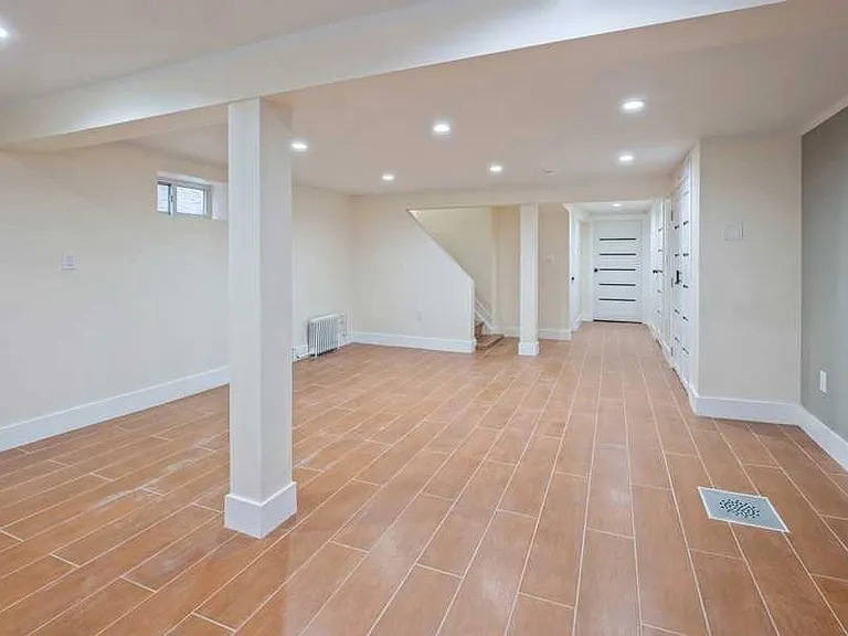 7802 Ridge Blvd #1 — Photo 26