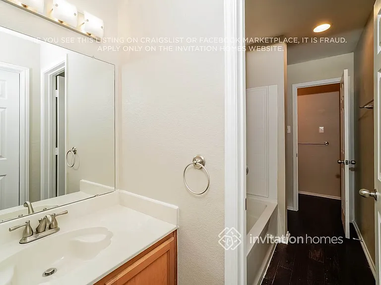 8000 Stowe Springs Ln — Photo 14