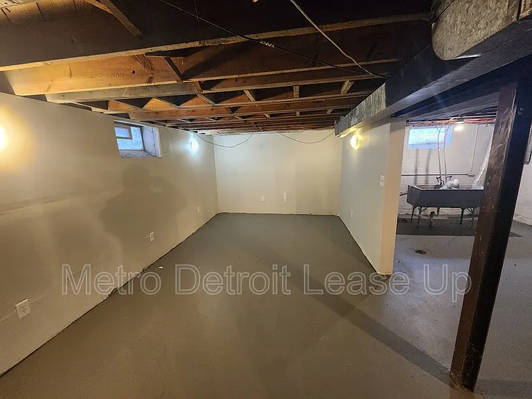 10724 Whitehill St — Photo 10