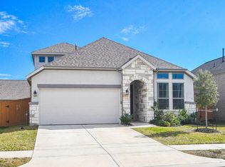 7530 Coral Lake Dr, Cypress, TX 77433